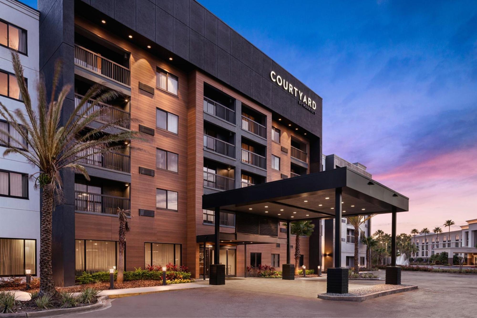 Courtyard Jacksonville Butler Boulevard Exterior photo
